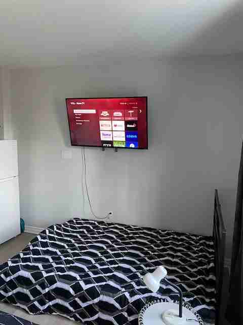 115 Carruthers Avenue - Photo 3 of 19