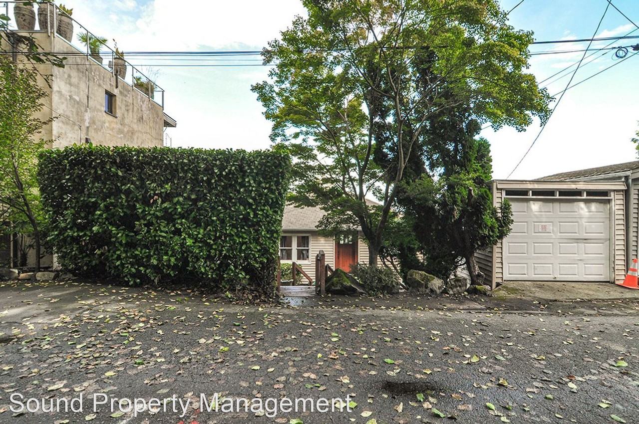 3260 Nw Esplanade - Photo 3 of 43