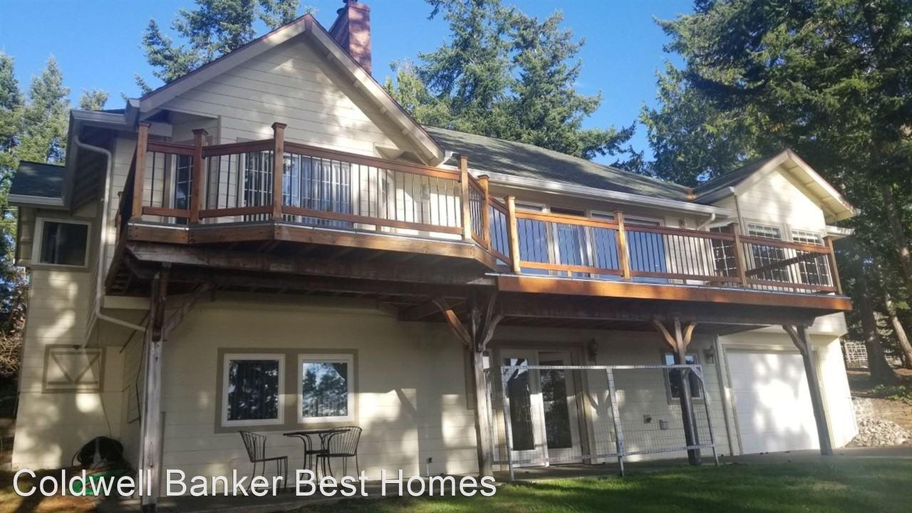 5352 Cape George Rd - Photo 2 of 21