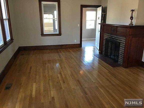 1 Pomona Ave - Photo 3 of 22