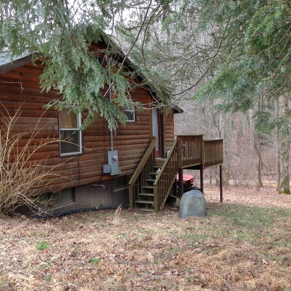 95 Reeds Creek Rd - Photo 2 of 9