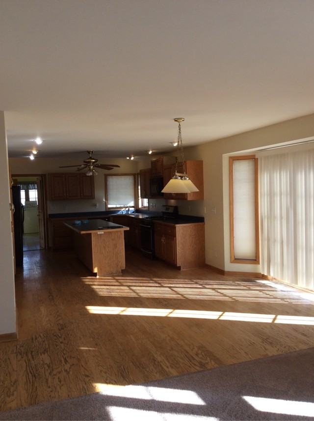 5805 San-Dell Way - Photo 2 of 19