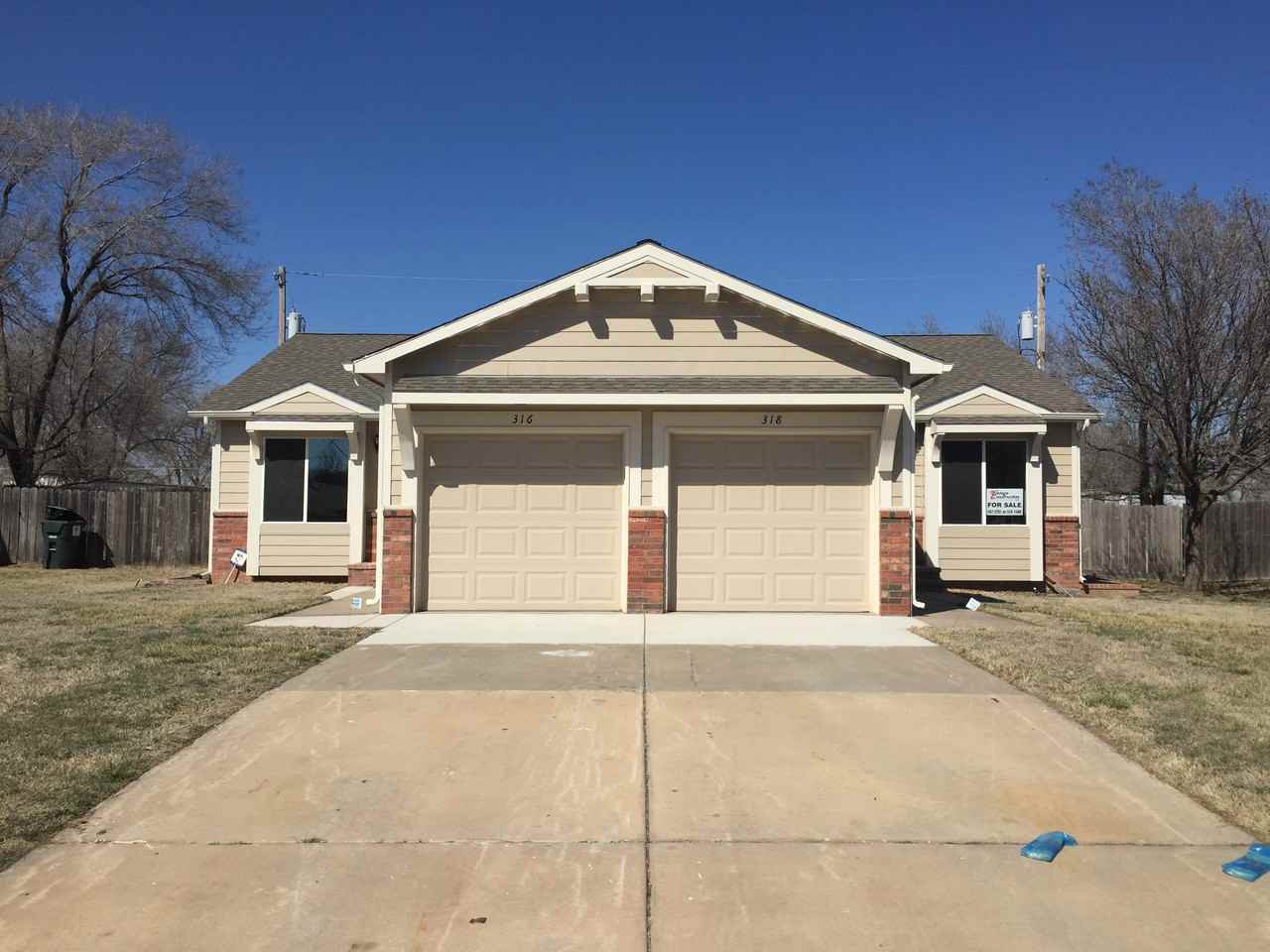 316 Harvest Ln - Photo 2 of 18