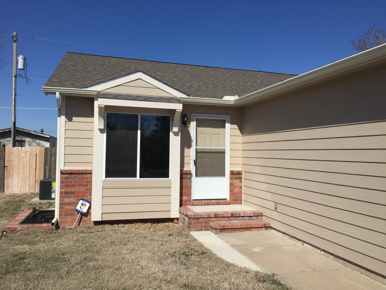 316 Harvest Ln - Photo 3 of 18