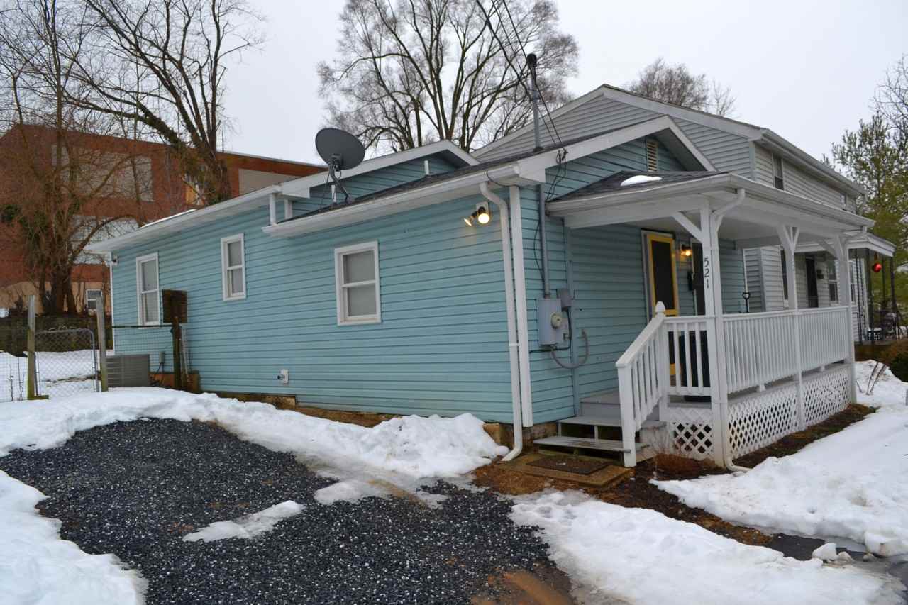 521 Baptist St - Photo 3 of 20