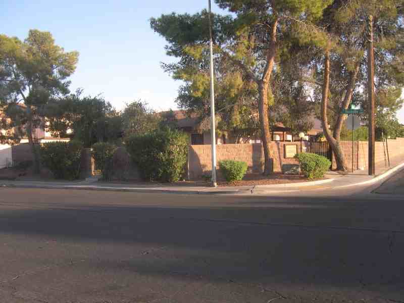 4310 Caliente Street - Photo 2 of 37