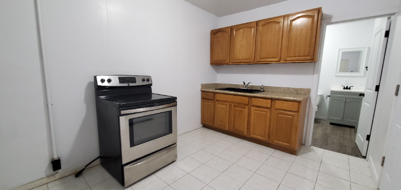 311 N Tower Ave #10 - Photo 3 of 5