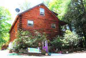 featured image of 9 Bayview Dr #D