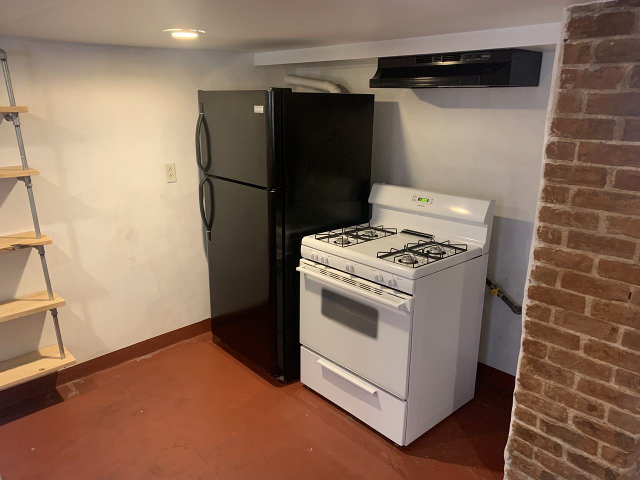 314 Sycamore St Se - Photo 4 of 17