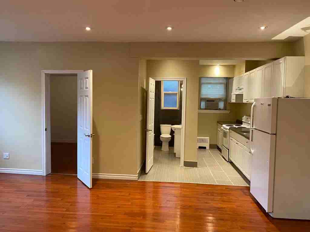 Building - Photo 2 of 5