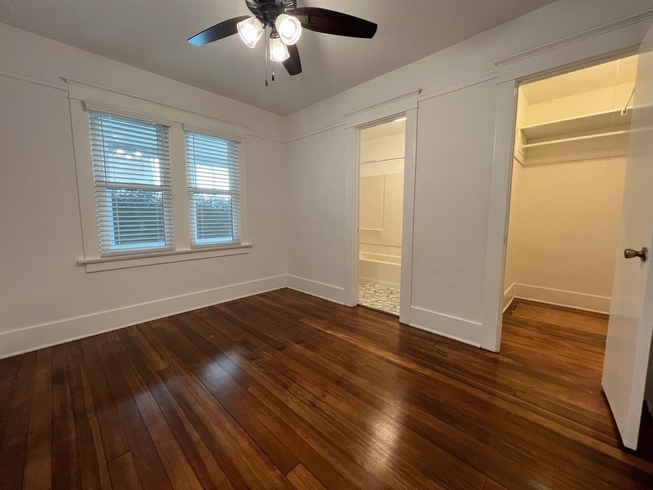 1343 Chelsea Avenue - Photo 6 of 12