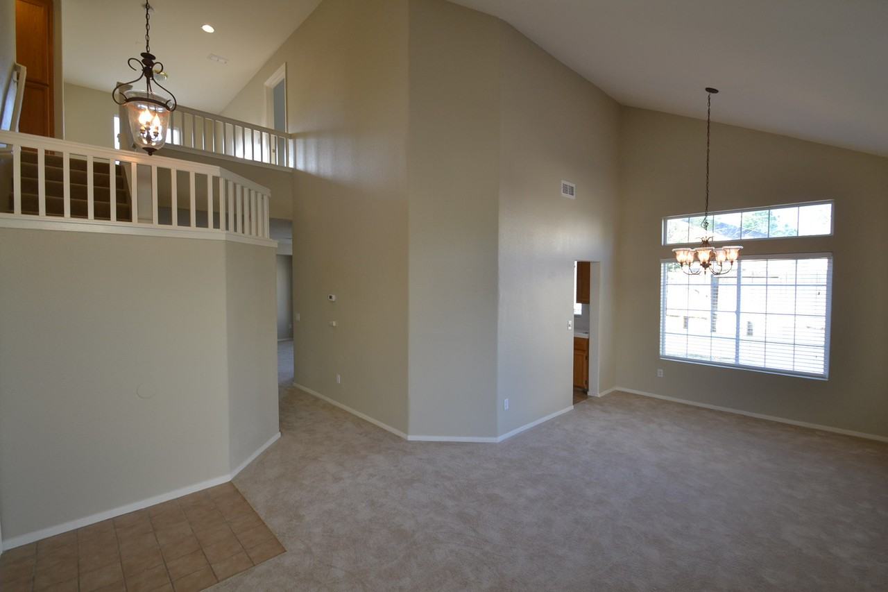 699 Allender Way - Photo 3 of 11