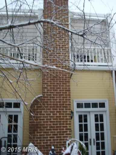 821 S Columbus St - Photo 3 of 21