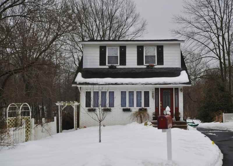 127 Parkway - Photo 2 of 20