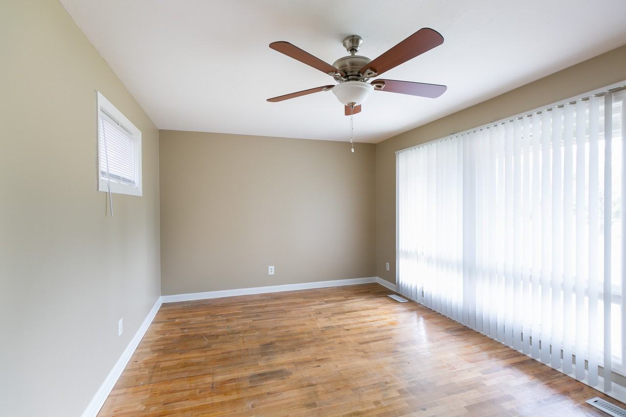 5438 S Sumac Cir #1 - Photo 3 of 12