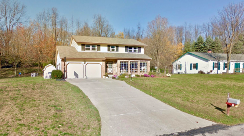 334 Shamrock Dr - Photo 2 of 3