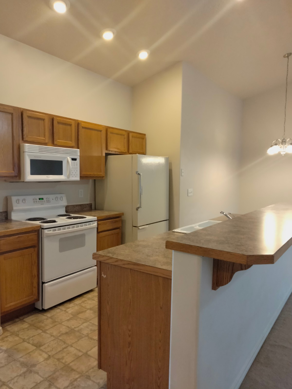 764 Alyssa Ave - Photo 4 of 9