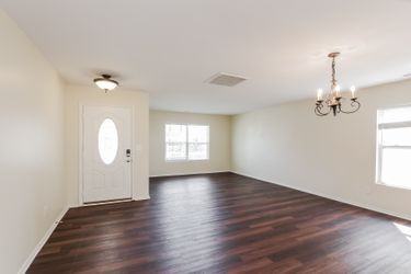 1027 Bent Branch St - Photo 2 of 23