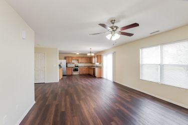 1027 Bent Branch St - Photo 3 of 23