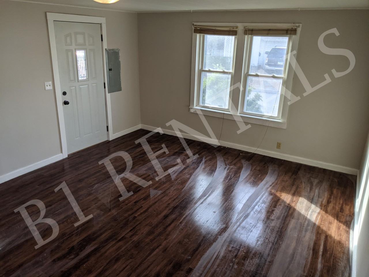 311 S Obrien St #1 - Photo 2 of 10