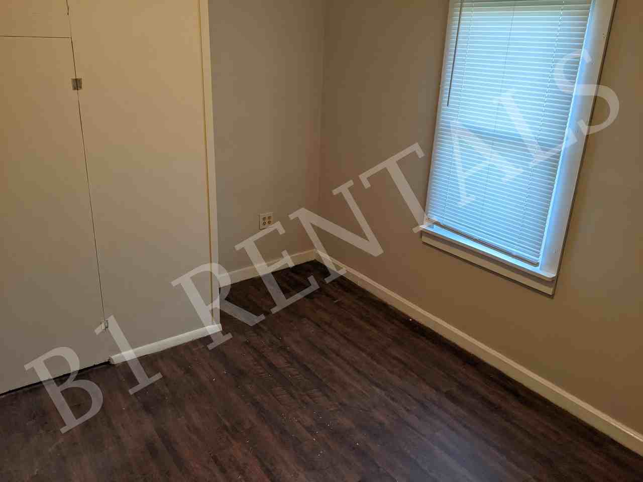 311 S Obrien St #1 - Photo 6 of 10