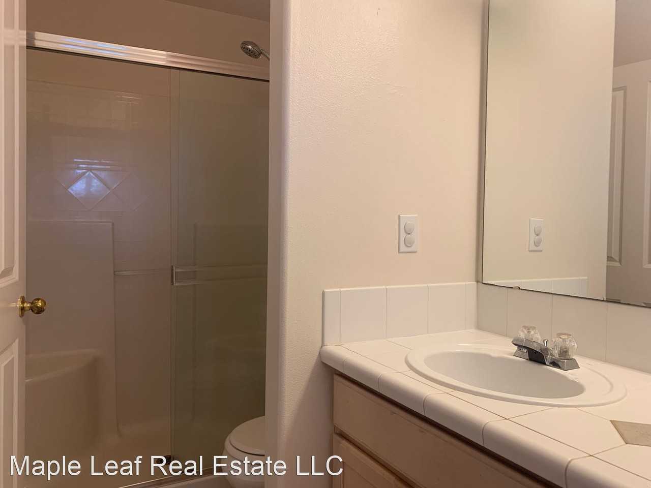 12219 Se 38th St - Photo 2 of 24