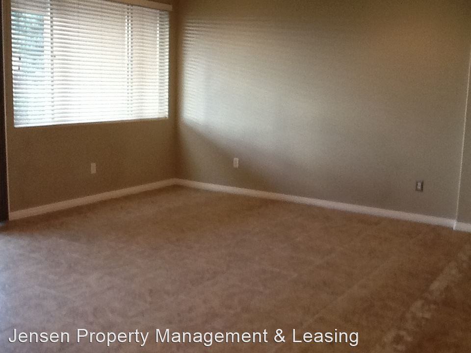 2590 E Spring Canyon Dr - Photo 2 of 12