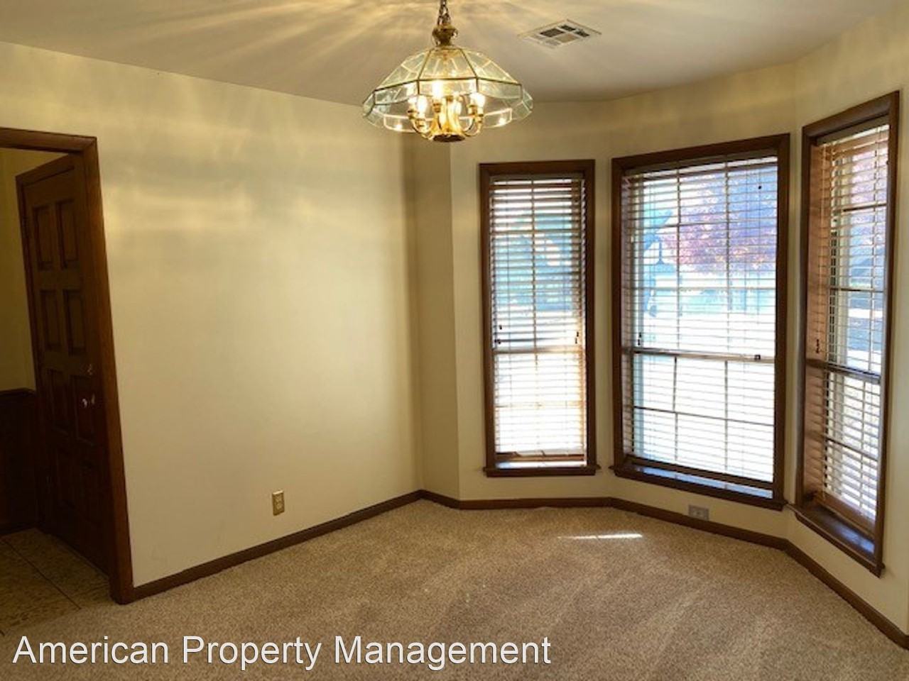 4651 S Norwood Ave - Photo 2 of 23