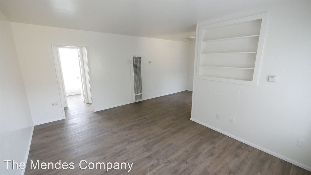 4055 Van Dyke Ave - Photo 2 of 15