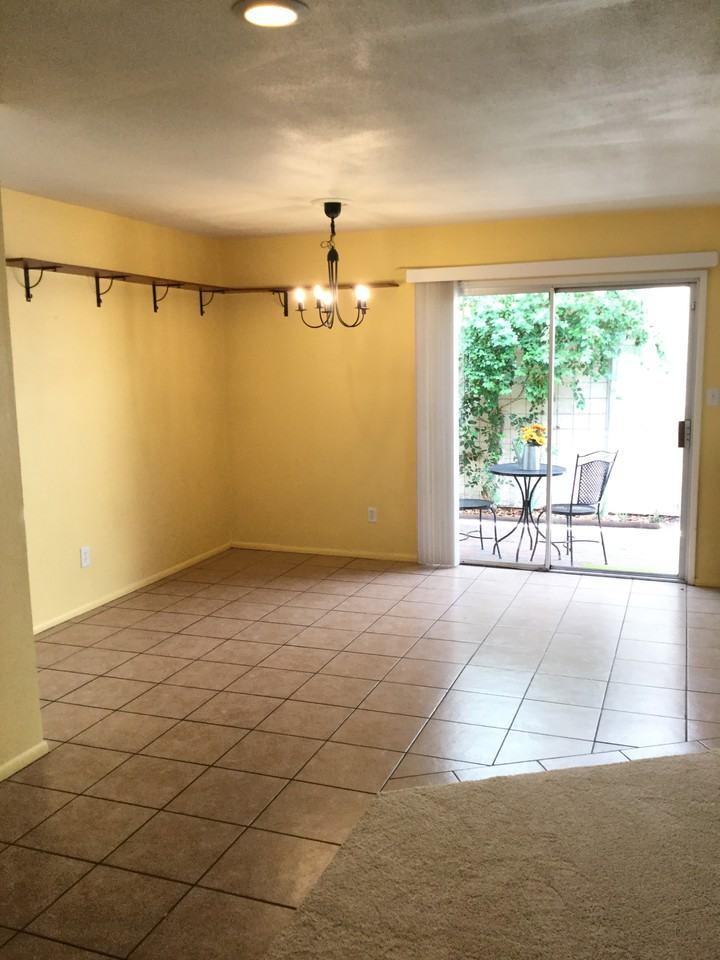 2618 E Oakleaf Dr - Photo 6 of 28