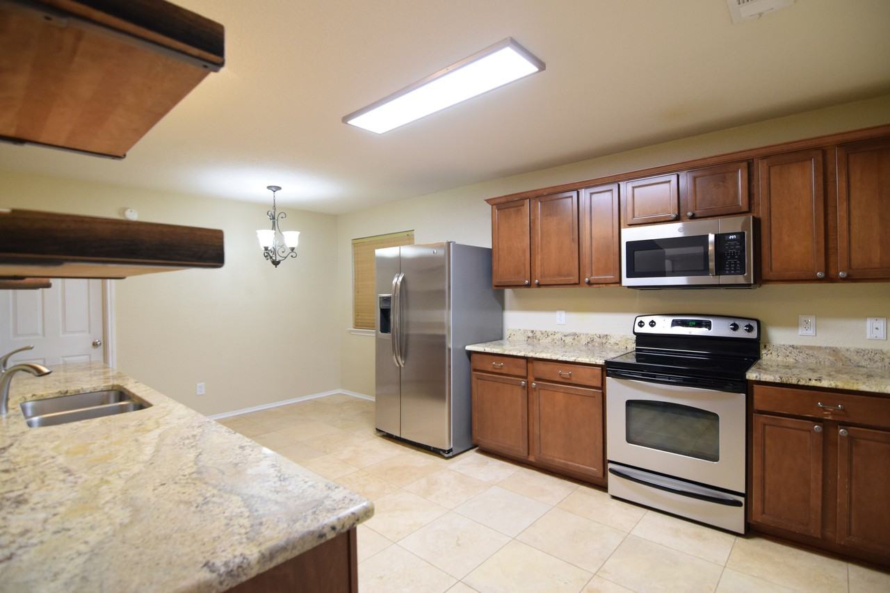 1409 Copper Creek Drive - Photo 6 of 24