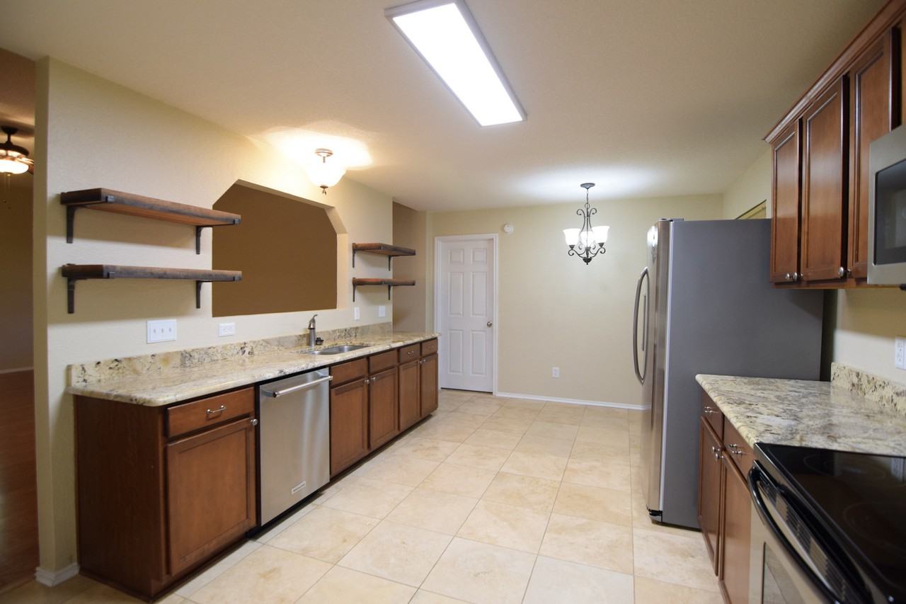 1409 Copper Creek Drive - Photo 7 of 24