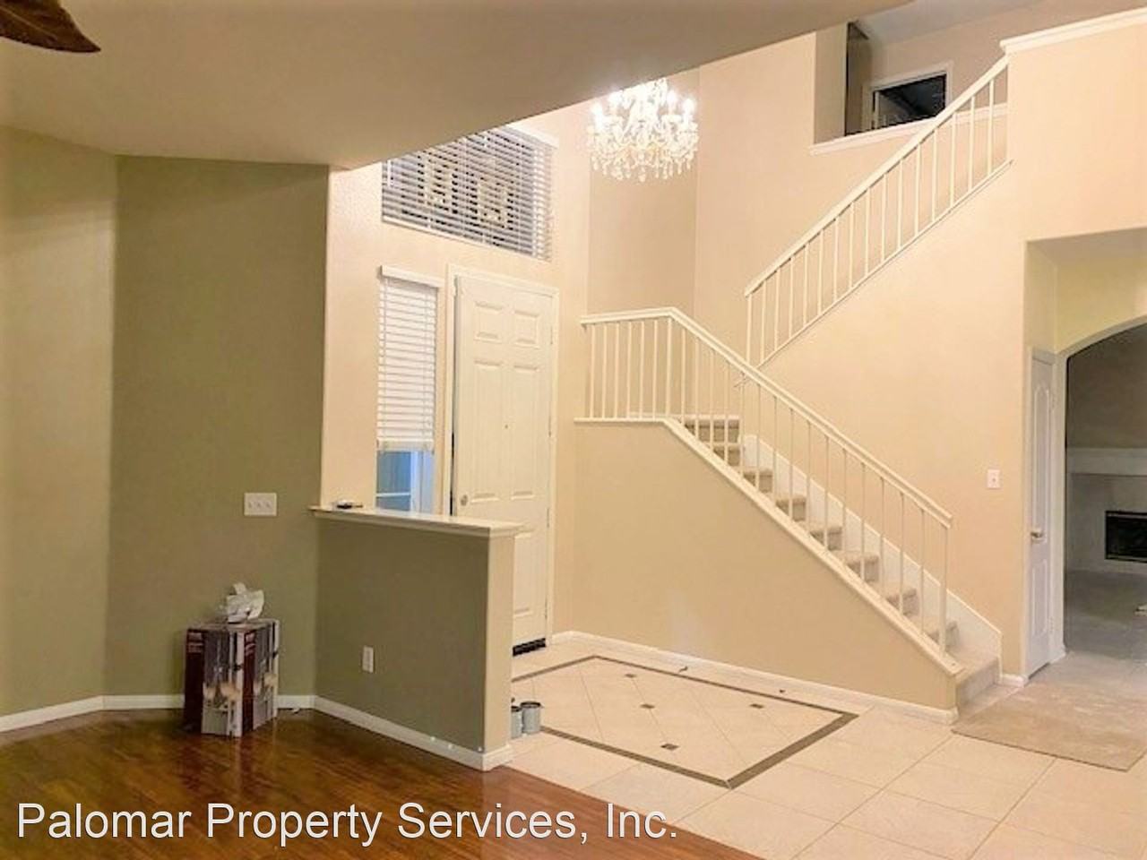 1073 Princess Kyra Pl - Photo 2 of 17