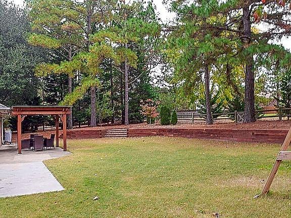 24 Lavender Dr - Photo 3 of 50