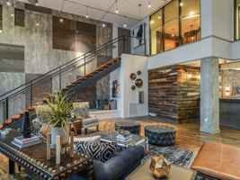 featured image of 124 S Morgan St