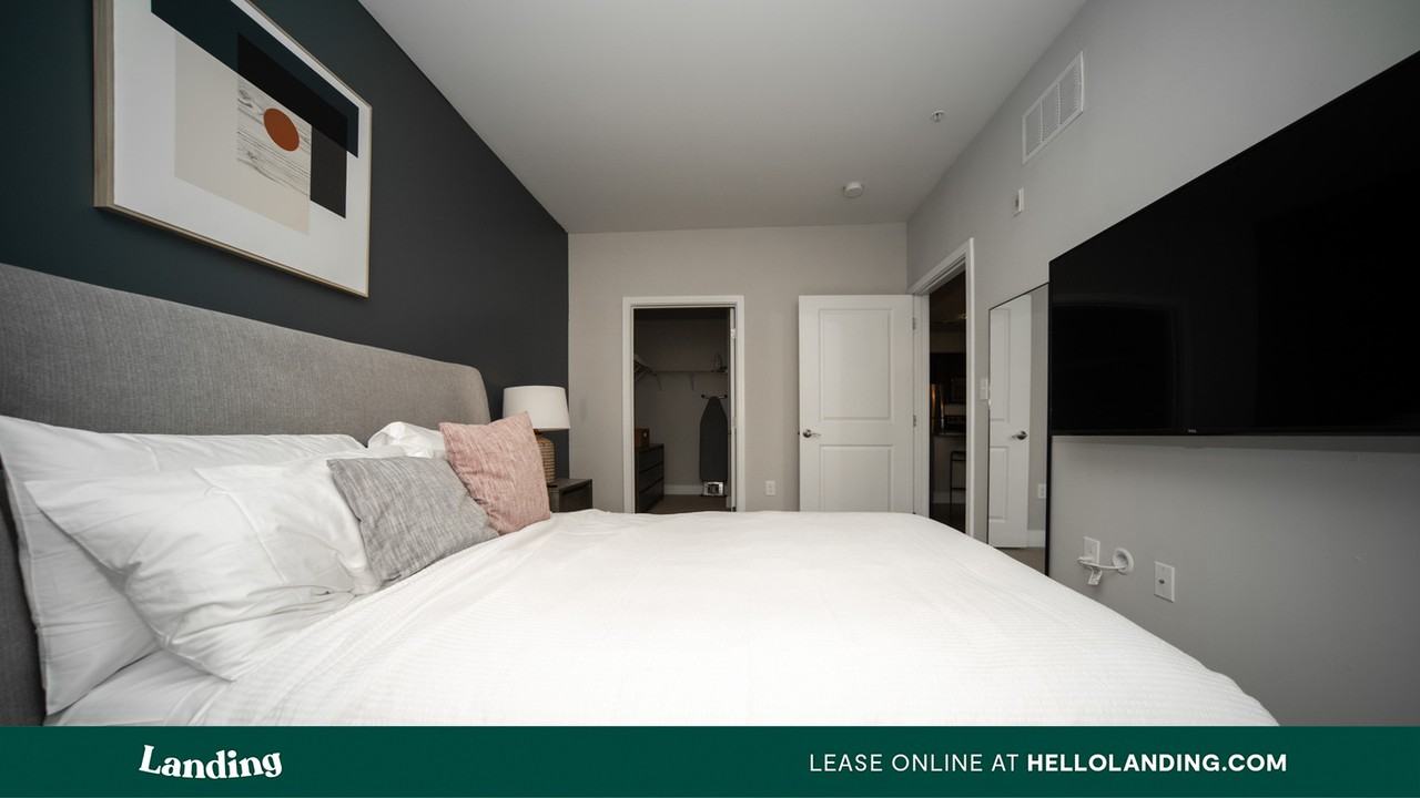 134 Plymouth Road - Photo 3 of 28