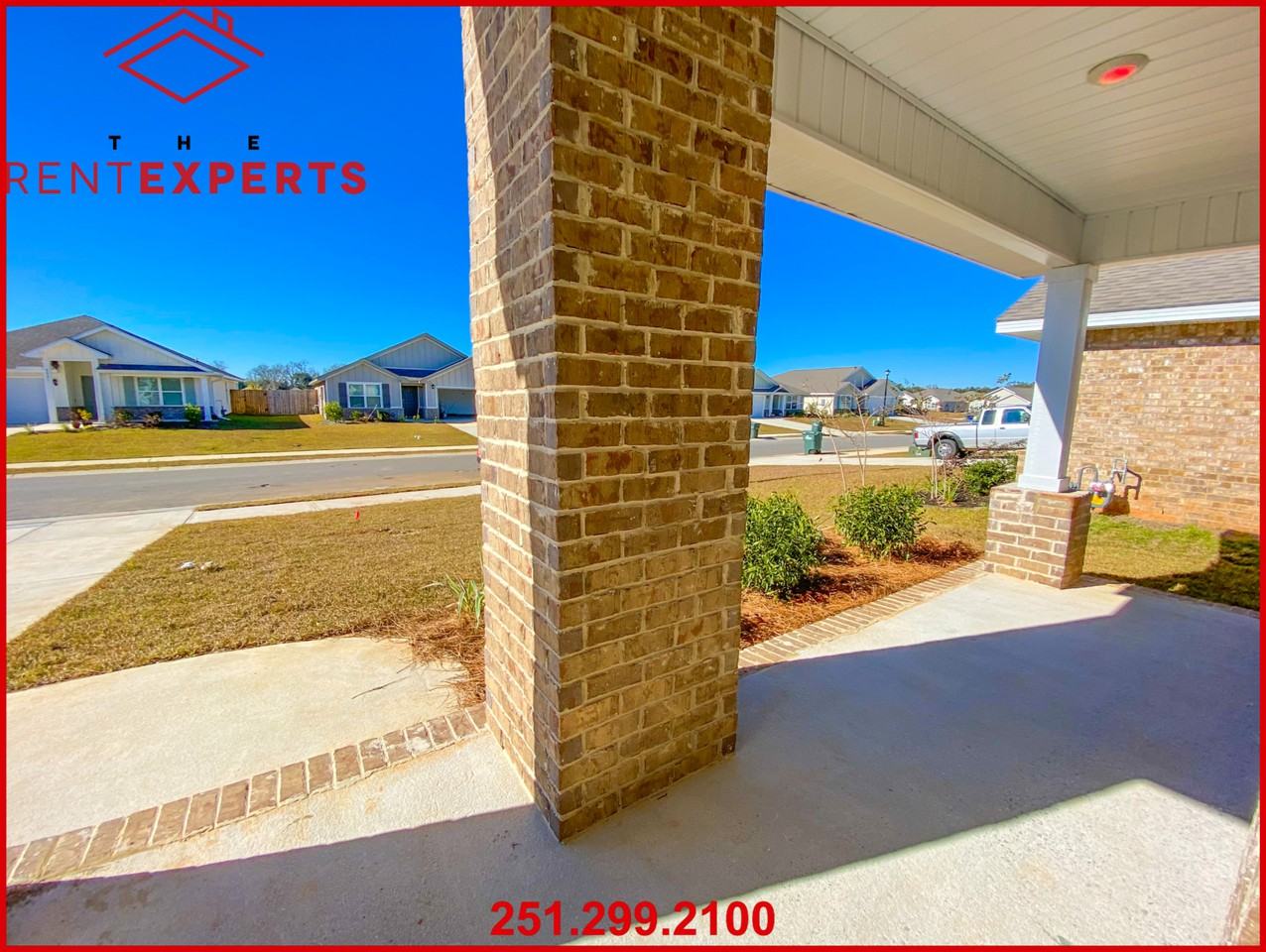 8024 Irwin Loop - Photo 3 of 30