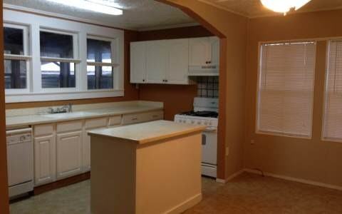 7382 W US Hwy 90 - Photo 2 of 13