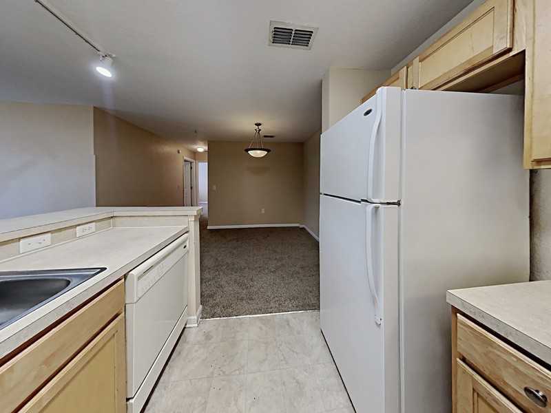 5800 Lake Pointe Village Cir #612 - Photo 4 of 19