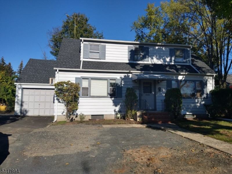 2429 Vauxhall Rd - Photo 2 of 2