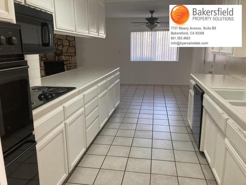 4212 Charter Oaks Ave - Photo 2 of 10