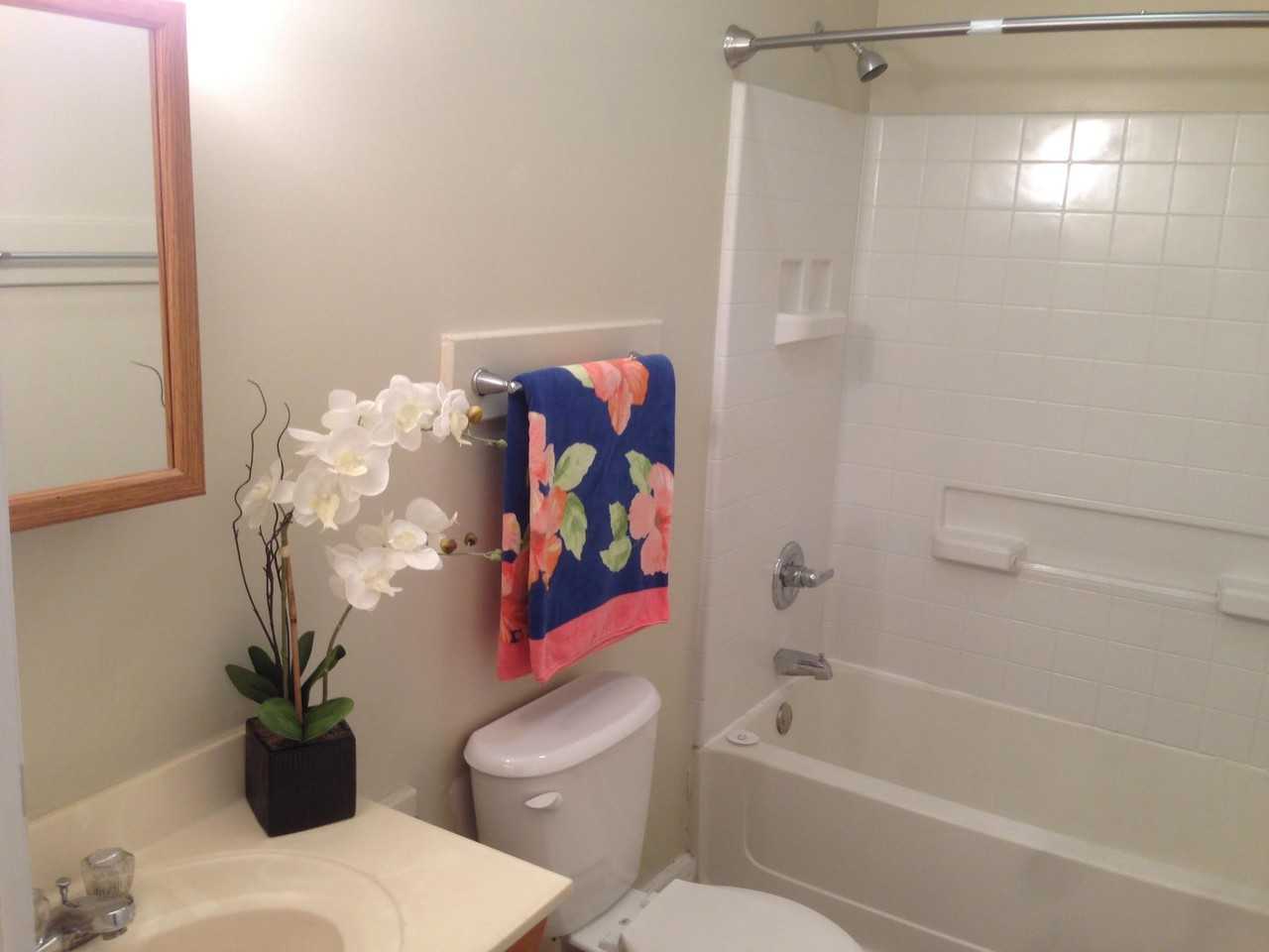 1643 Fletcher Avenue - Photo 3 of 10