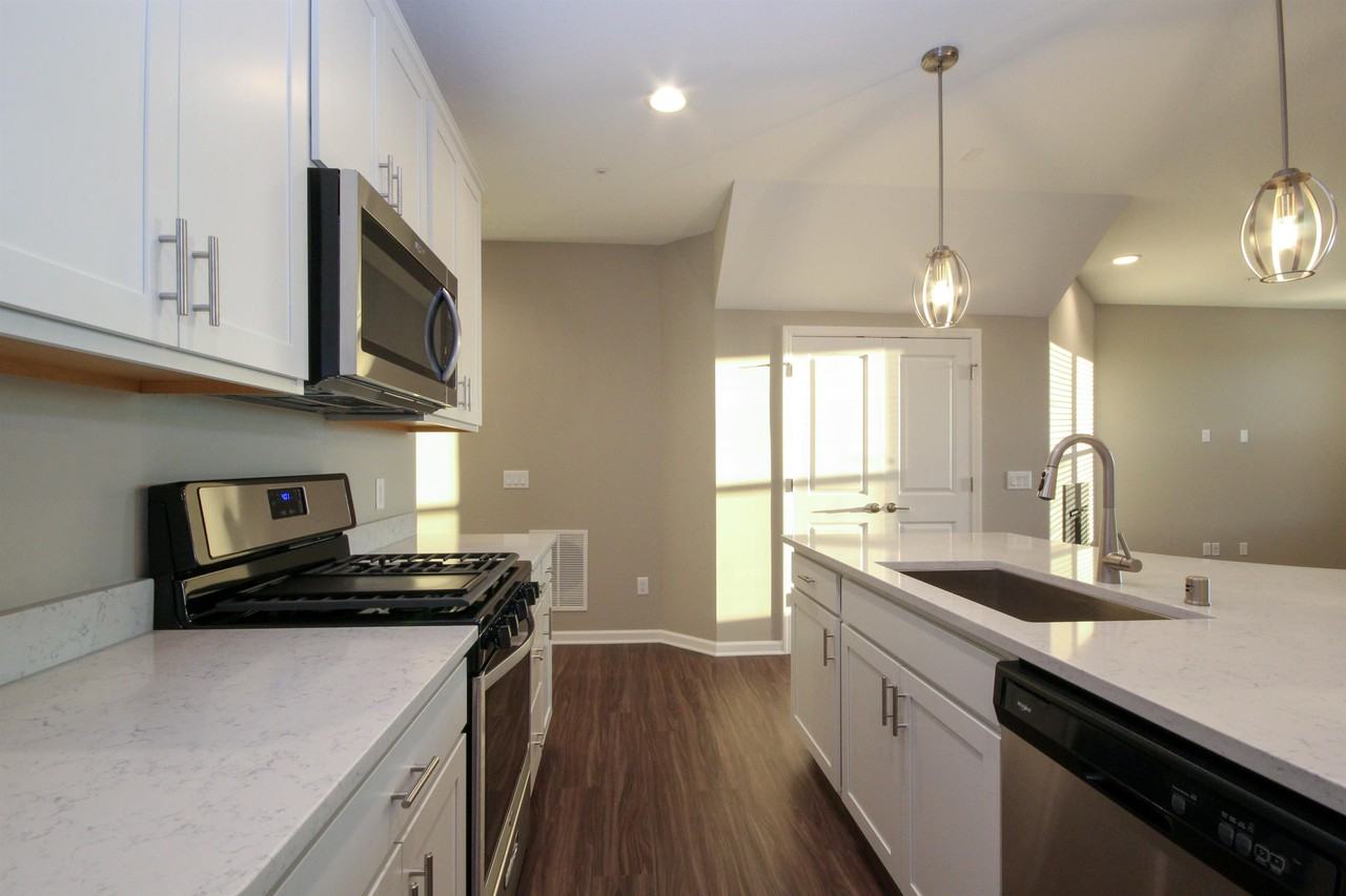 18577 71st Pl N #1 - Photo 6 of 30