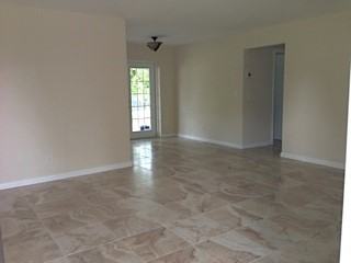 5264 Sw 94th Ave #5264 - Photo 3 of 11