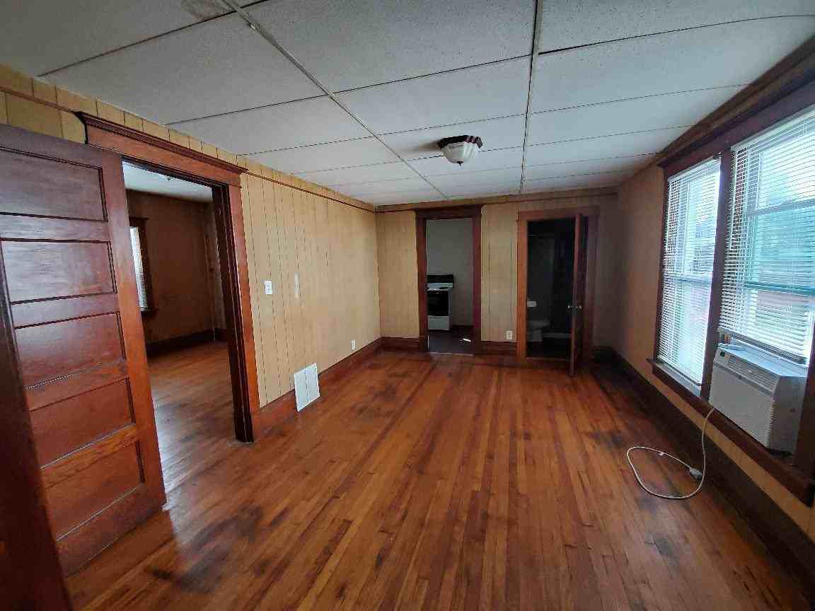 222 Locust St #222 - Photo 4 of 7