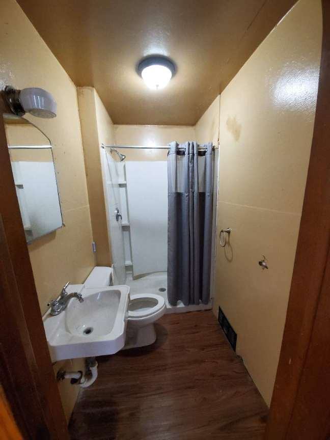 222 Locust St #222 - Photo 6 of 7