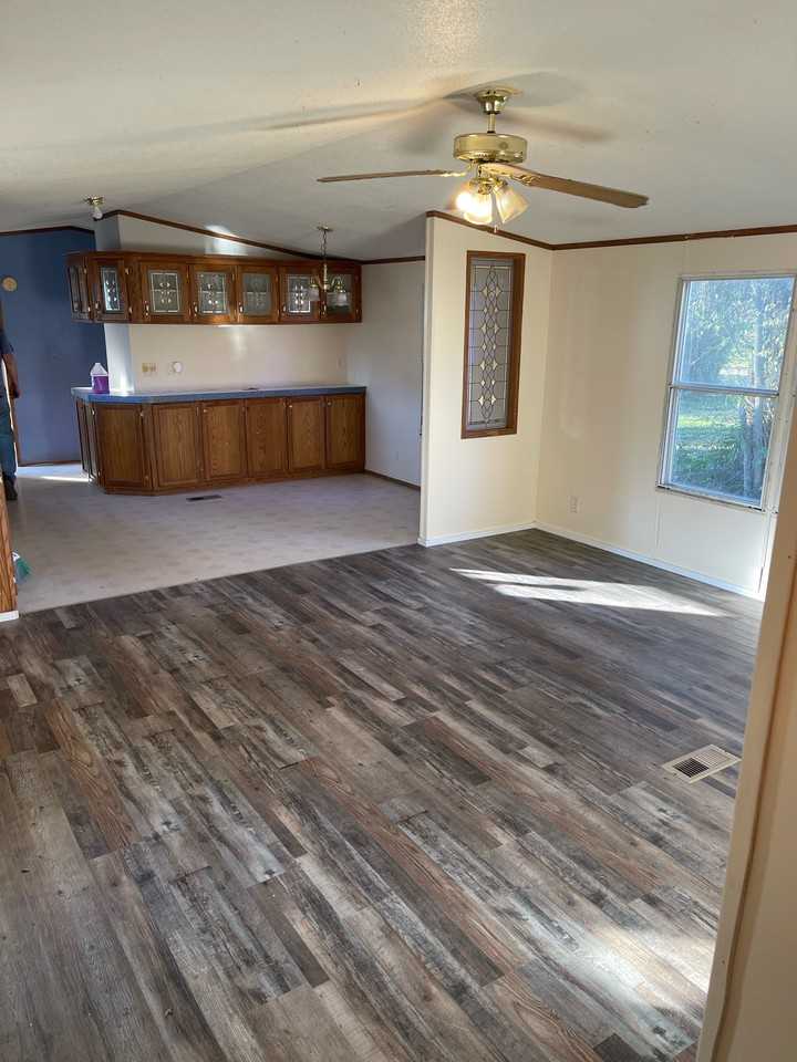 204 E Browning St #1 - Photo 2 of 17