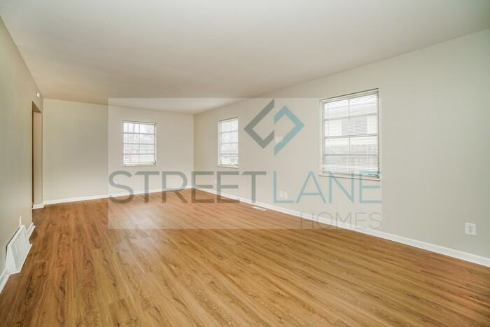 1499 Zettler Rd - Photo 2 of 15