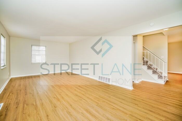 1499 Zettler Rd - Photo 3 of 15