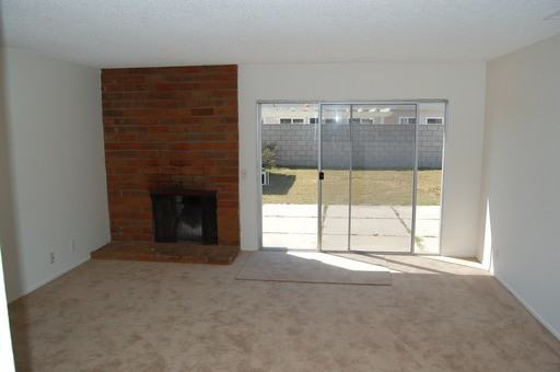 1201 Gallatin Pl - Photo 2 of 10